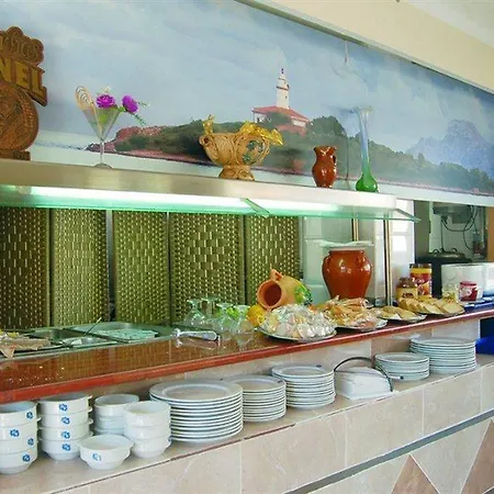 Raxa Hotell