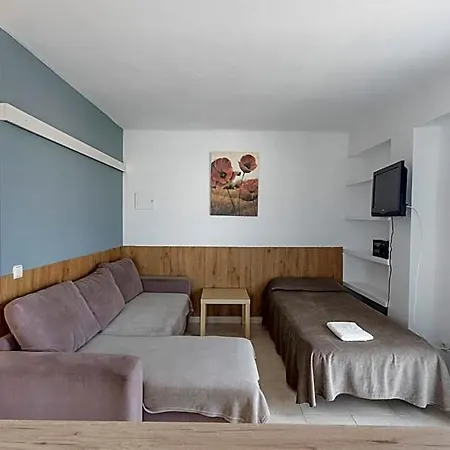 Raxa Hotel