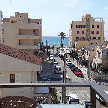 Hotel Raxa 2*