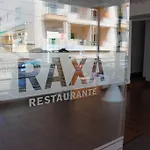 فندق Raxa